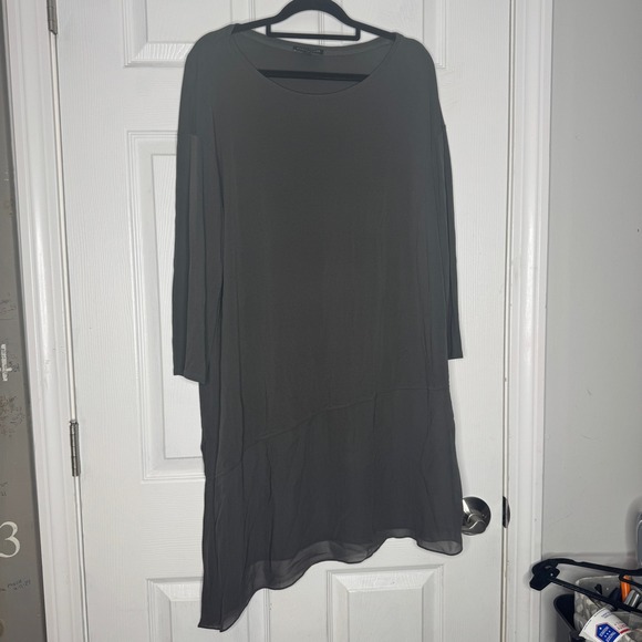 Eileen Fisher 100% Silk Crepe Tunic Asymmetrical Blouse Long Sleeve Fall Size L - Picture 1 of 6